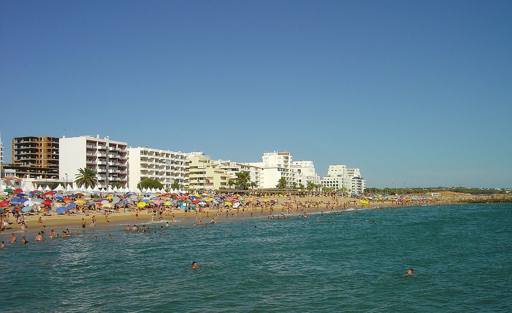 Quarteira Algarve beliebtes Touristenziel in Portugal