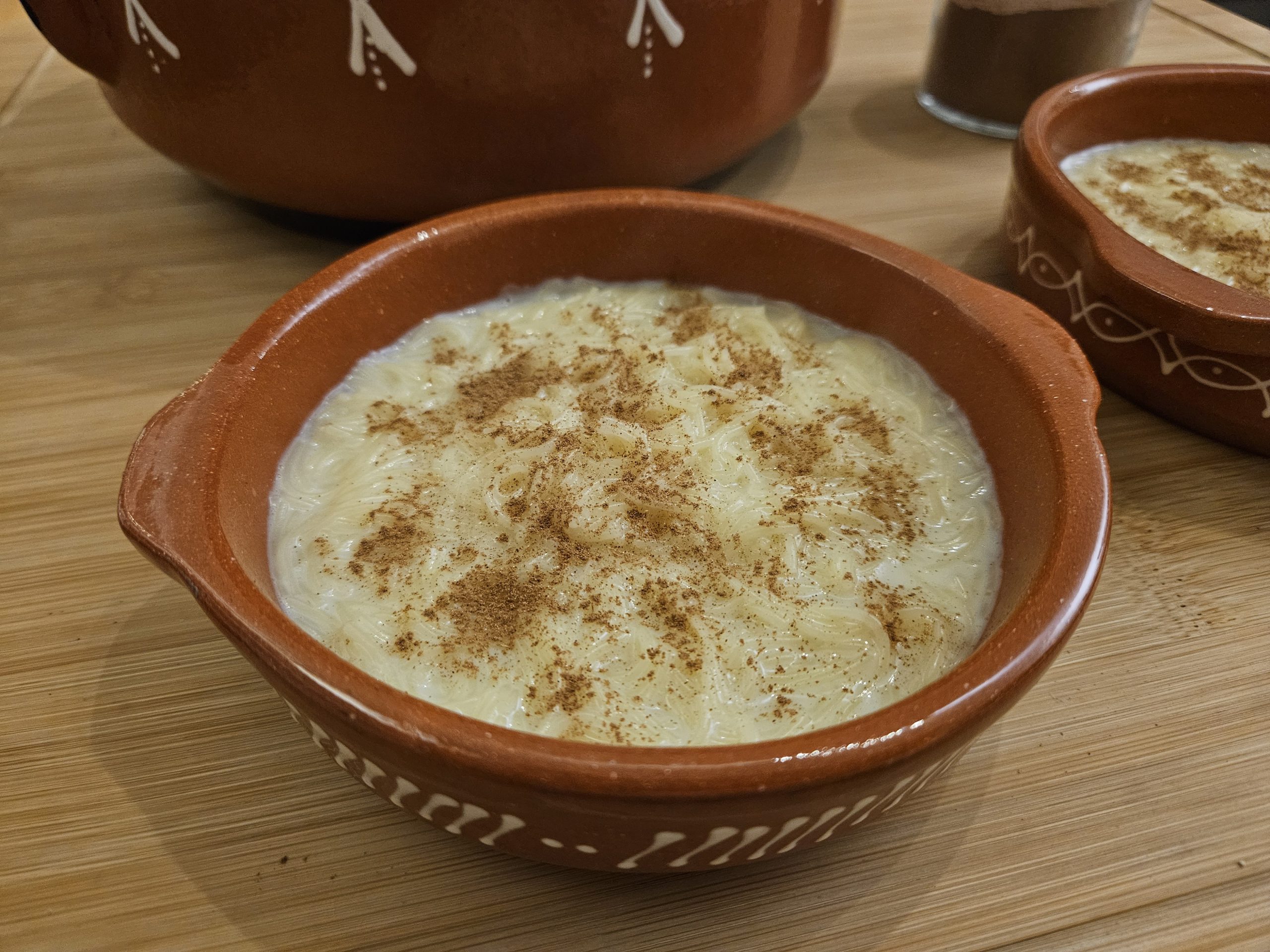 Aletria- traditionell portugiesisches Nudel Dessert