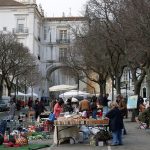 Flohmarkt Feira da Ladra in Lissabon