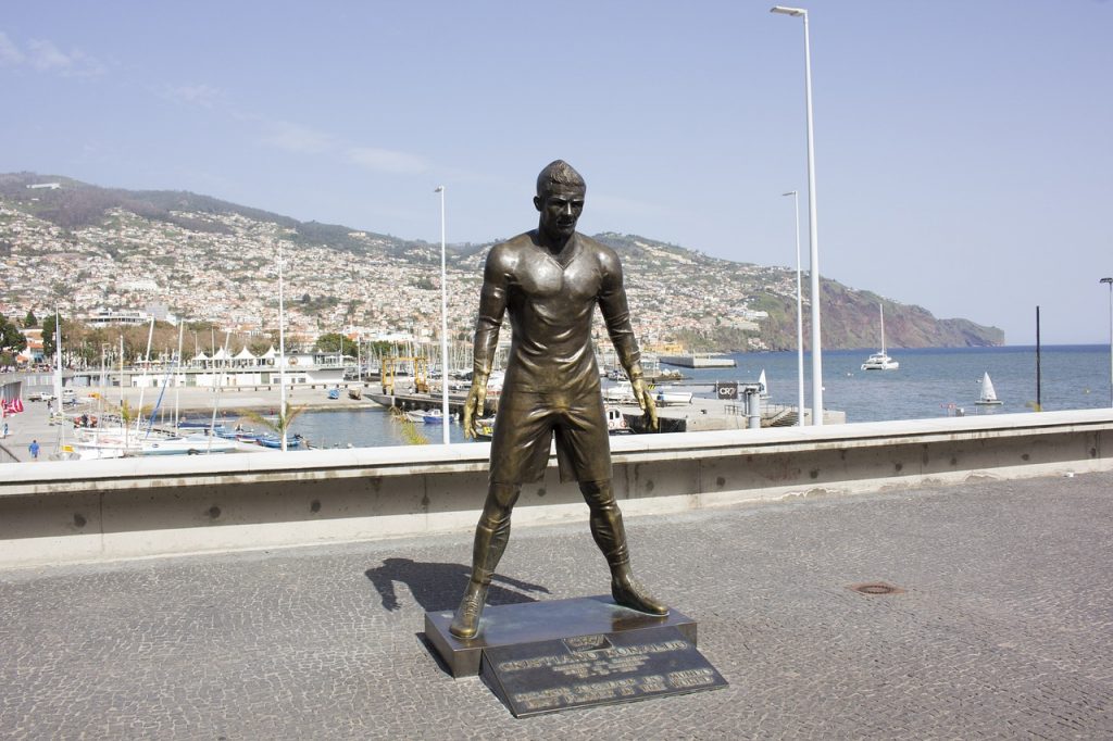 Christiano Ronaldo Statue auf Madeira