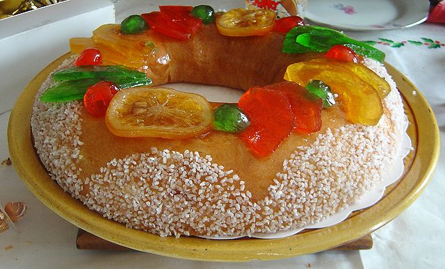 Bolo Rei- bekannt als Königskuchen